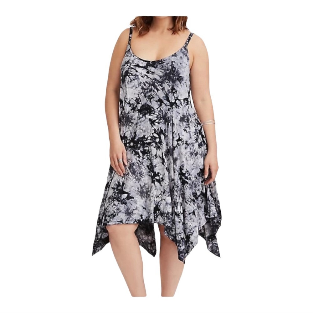 TORRID Navy Blue White Tie Dye Handkerchief Hem Midi Dress Size 4/4X